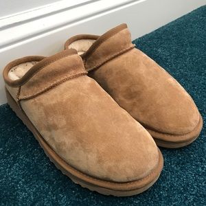 UGG classic slipper